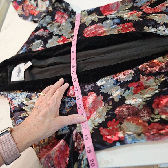 BCBGeneration Crushed Floral Velvet Open Cardigan Sz Small Junior Boho - Picture 9 of 12